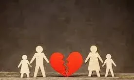 آثار تفكك الأسرة على الأولاد - دراسة شاملة للتأثيرات النفسية والاجتماعية