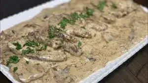 طريقة عمل البيكاتا باللحم والمشروم بخطوات سهلة ومضمونة